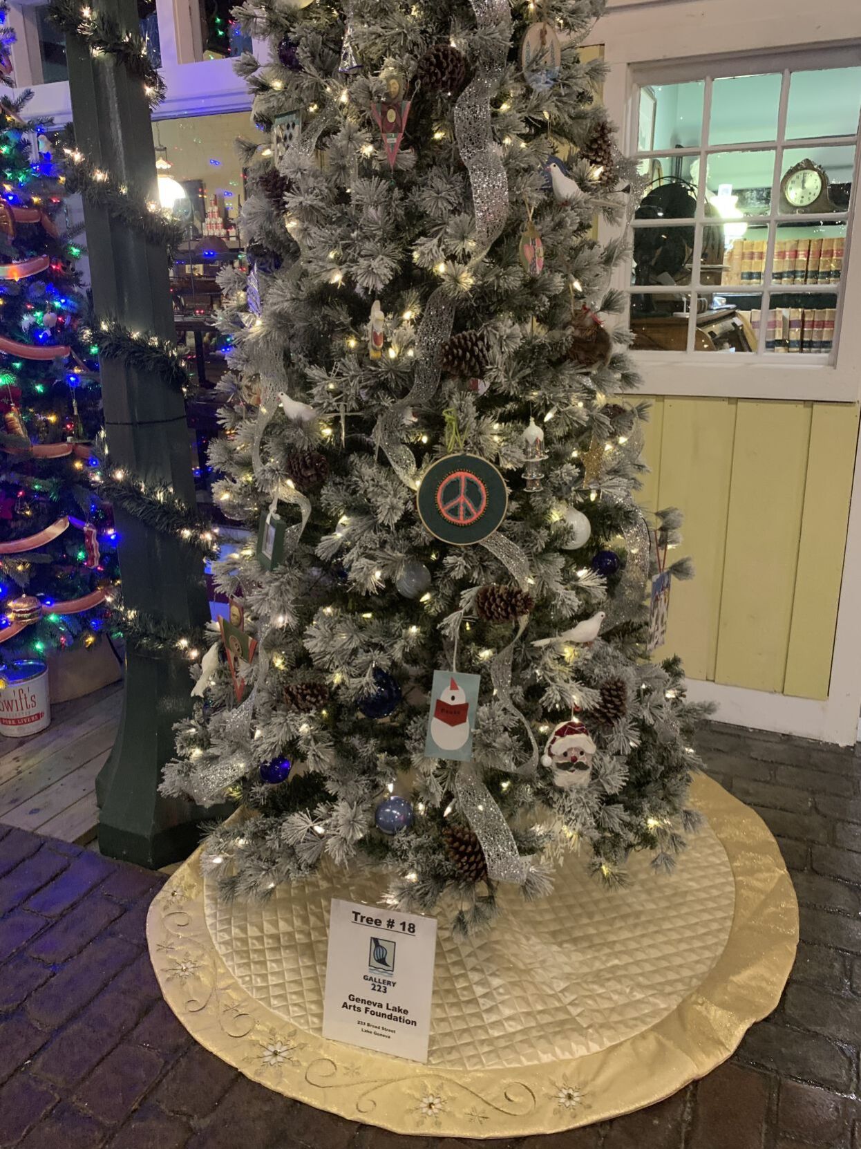 Geneva Lake Women's Association tree